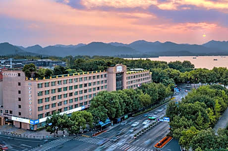 Hangzhou Sofitel Westlake Hotel