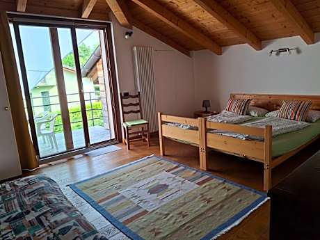 Triple Room with Garden View