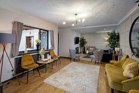 Bentinck Residence by Sasco Apartments