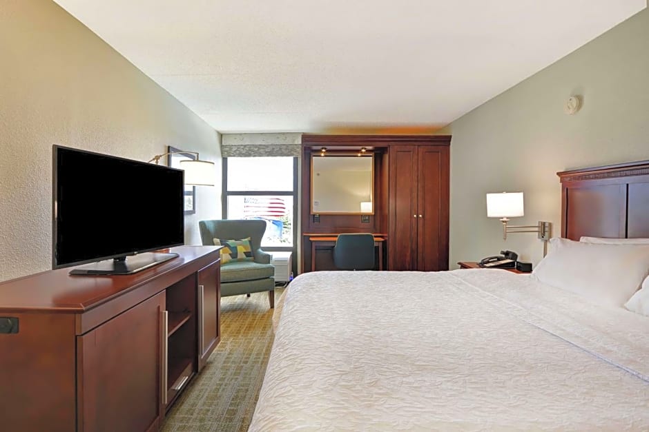 Hampton Inn By Hilton Detroit/Madison Heights/South Troy