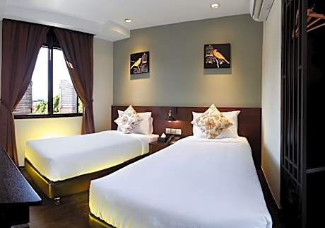 Kimberley Standard Twin