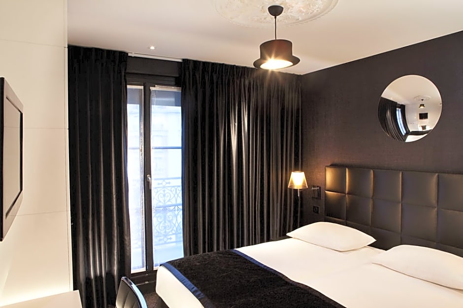 First Hotel Paris Tour Eiffel