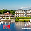 Riverside Hotel