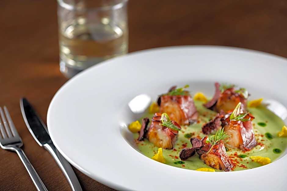 AC Hotel by Marriott Madrid Feria