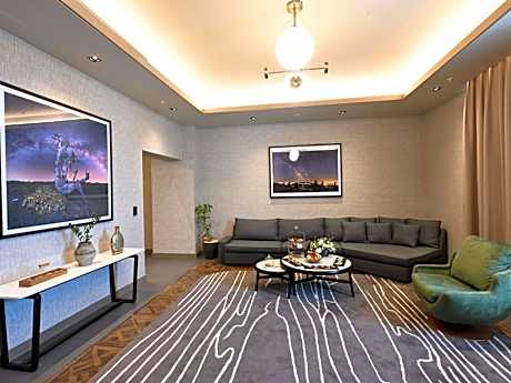 Presidential Suite