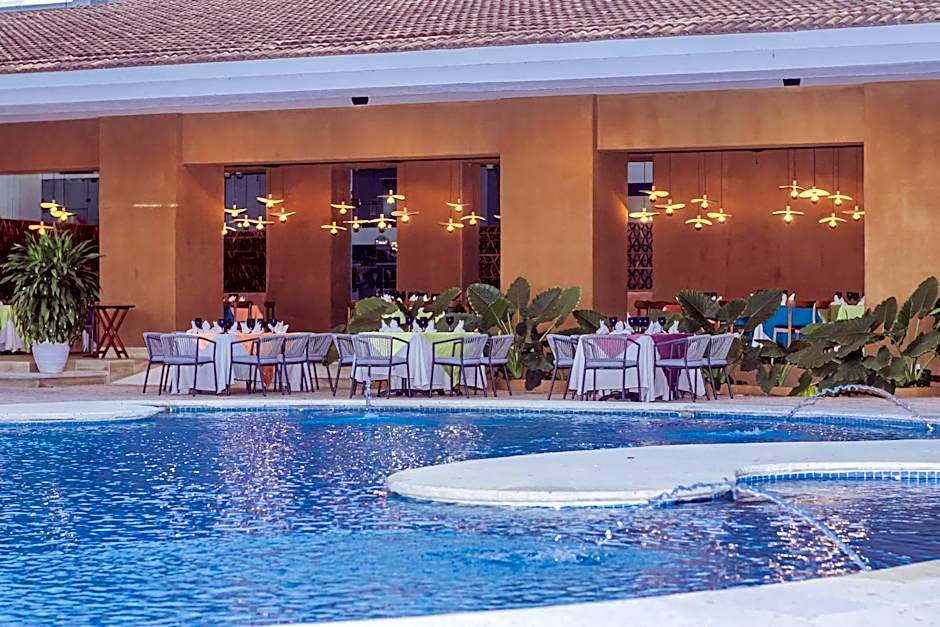 Park Royal Beach Huatulco - All Inclusive