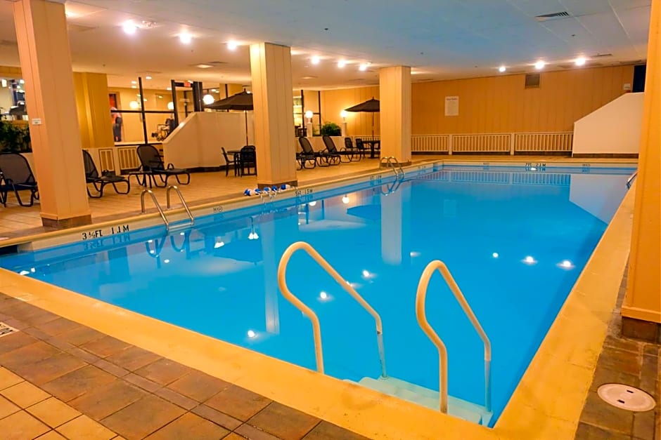 Holiday Inn Portland-By the Bay, an IHG Hotel