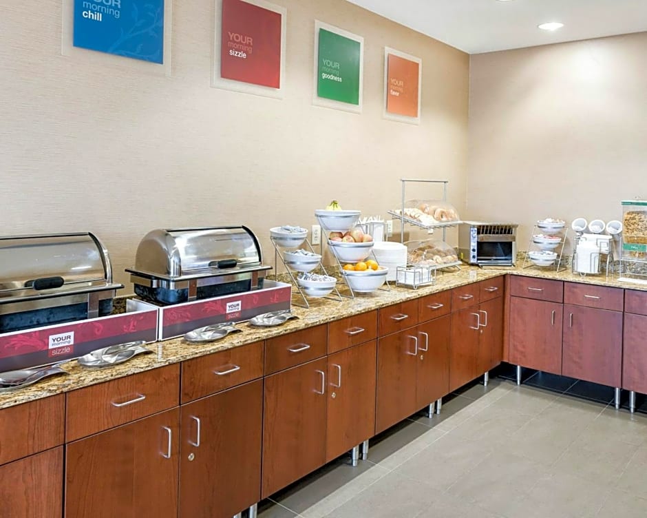 Comfort Inn & Suites West - Medical Center
