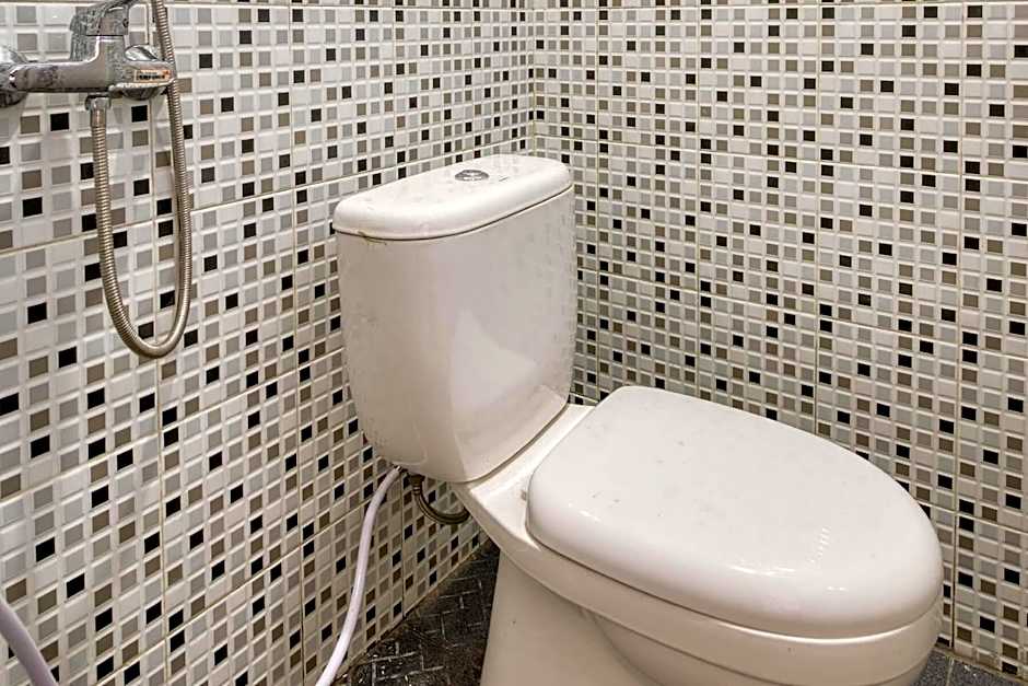 RedDoorz Syariah @ Jl. Cengger Ayam Dalam