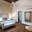 HOTEL CASA MONARCA