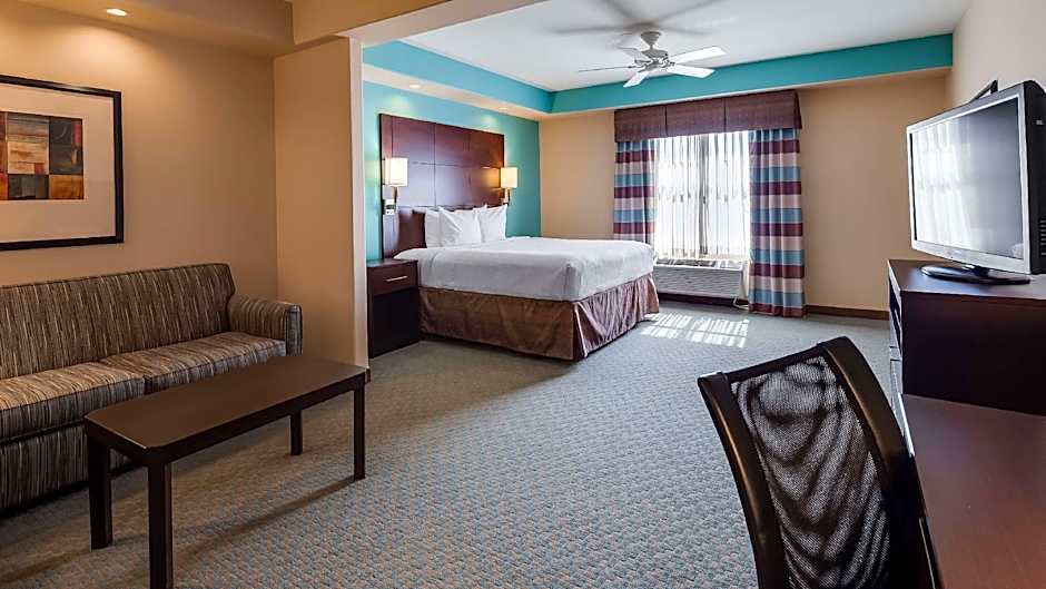 Best Western Plus Midland Suites