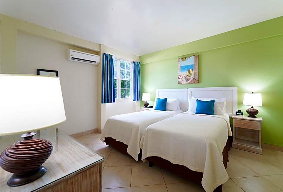 Photo 1 of 5 of 1 Double Bed or 2 Beds