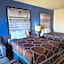 Super 8 by Wyndham Dilley TX