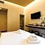 Hotel Embassy