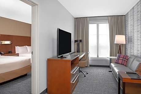 1 Bedroom Suite, 2 Queen