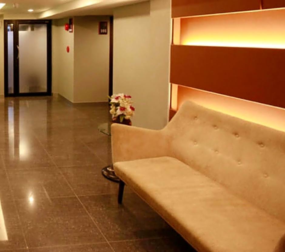 The Bangkok Major Suite