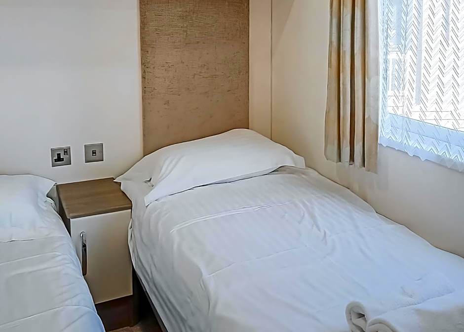 Looe Coastal Retreat