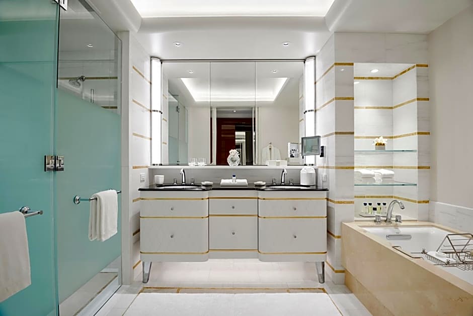 Waldorf Astoria By Hilton Beverly Hills