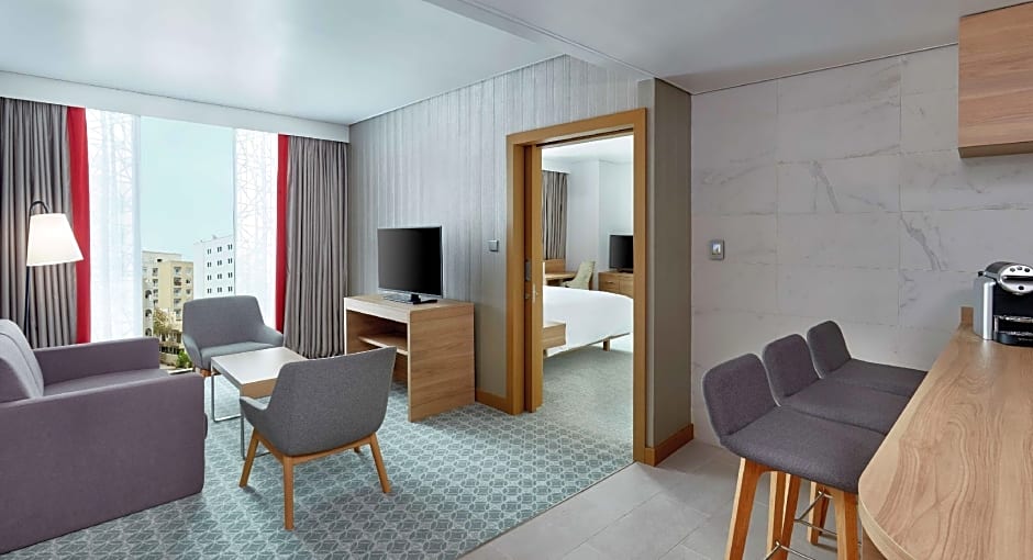 Hilton Garden Inn Muscat Al Khuwair