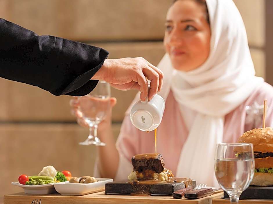 Pullman Zamzam Madina