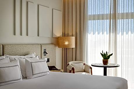 Melia Guest Single Room