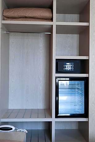 Single Room with Private Bathroom