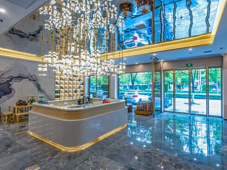 Renjoy Hotel Jingzhou Jiangjin Road