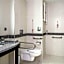 Hampton By Hilton Warsaw Airport