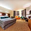 Mercure Airport Warszawa Hotel