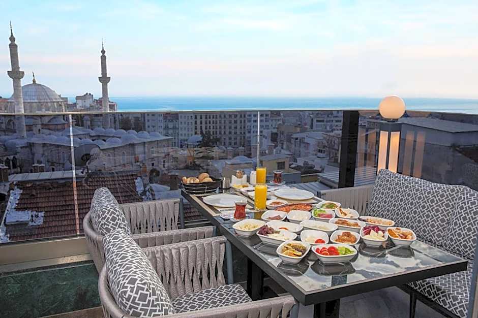 Beethoven Senfoni Hotel