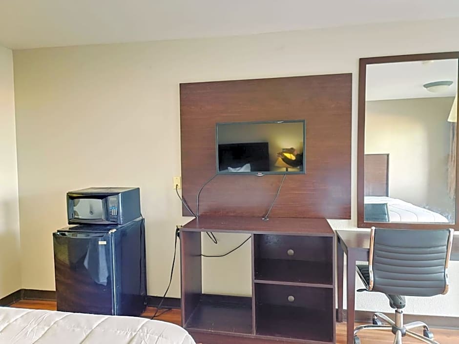 Travelers inn by OYO Wichita Falls
