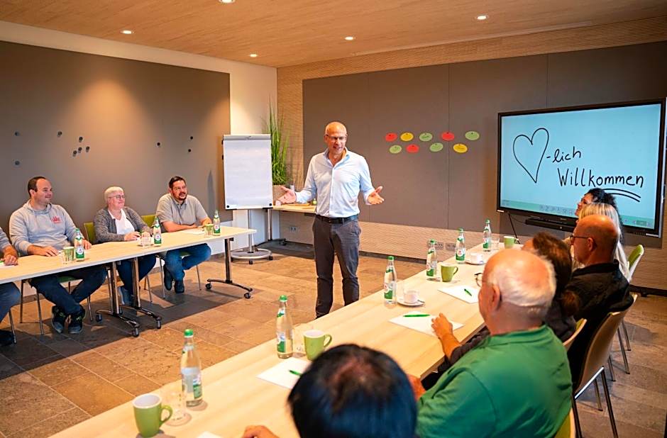 Mainfranken Motel - Anreise rund um die Uhr - Neueröffnung 2023