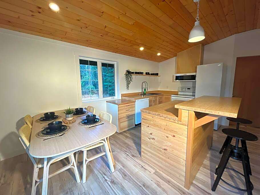 7 Acres Forest - Skiing Close - Privacy - Theatre