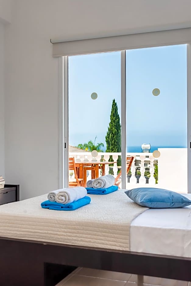 Villa Alysia by Ezoria Villas