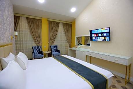 AYNIY Hotel