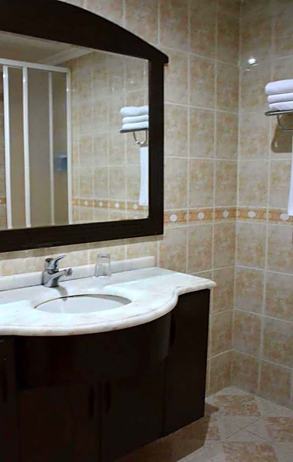 Genç Yazıcı Hotel Uludağ