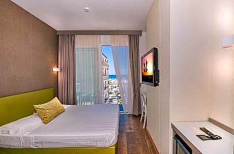 Superior Double or Twin Room with Sea View