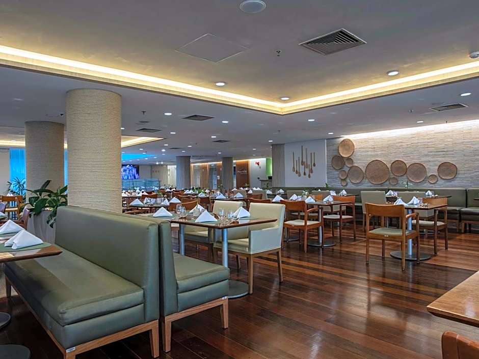 Mercure Salvador Rio Vermelho Hotel