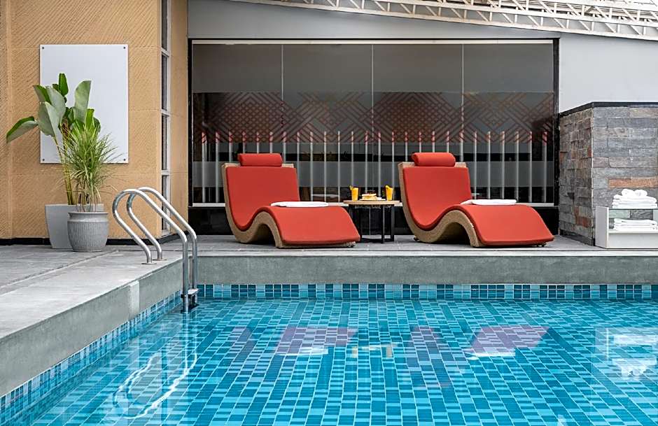 Ginger Kochi, MG Road