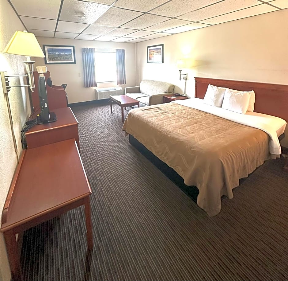Quality Inn & Suites Salina