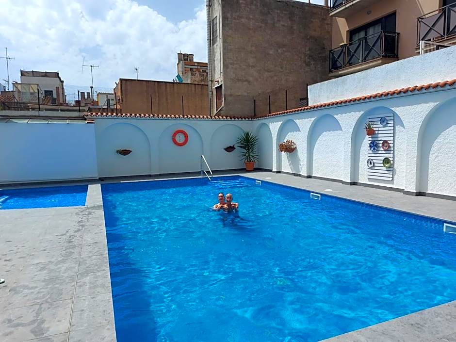Hotel Mediterrani Express