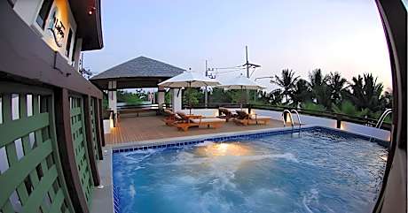 La Playa Boutique Resort