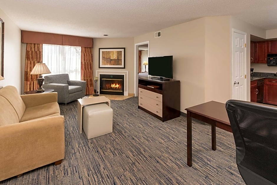 Homewood Suites By Hilton Chicago/Schaumburg