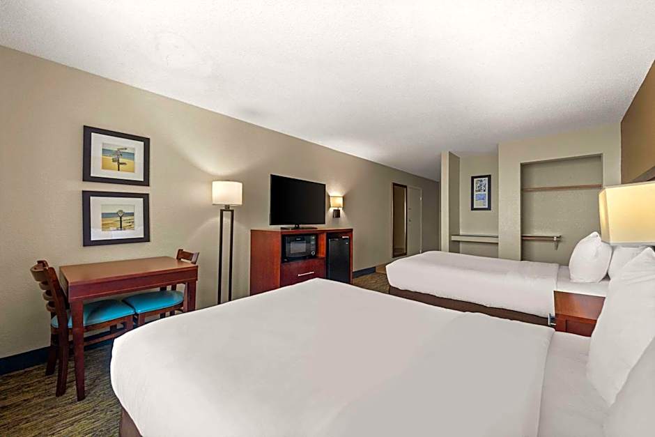 Comfort Inn On The Ocean