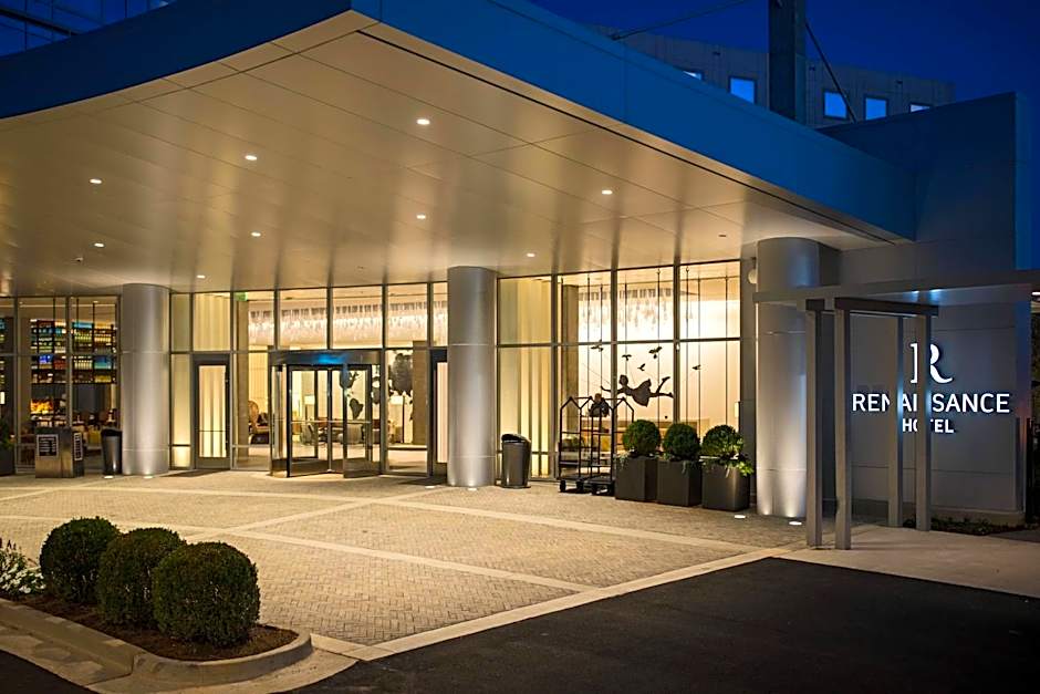 Renaissance by Marriott Atlanta Airport Gateway Hotel