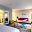 Hampton Inn & Suites Boston/Stoughton