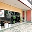 SRB near Mall Ciputra CIbubur Mitra RedDoorz