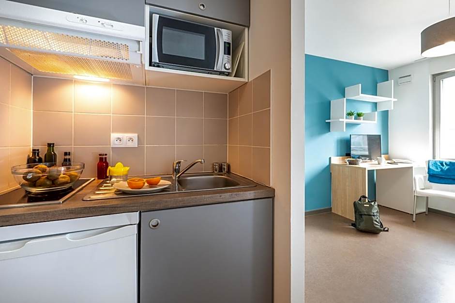Nemea Appart Hotel Elypseo Strasbourg Port