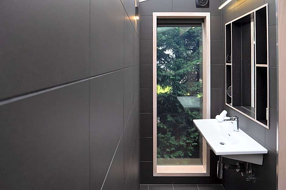 Old Bishop's Quarters