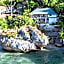 Villa Ayunan 3 BR on Bingin Beach